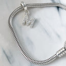 Pingente Berloque Inicial Cravejada [Prata 925]