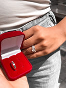 Par De Alianças Paris 3mm + Anel Solitário Cravejado + Gravação De Nomes [Prata 950]