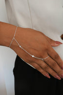 Pulseira Feminina Hand Chain [Prata 925]