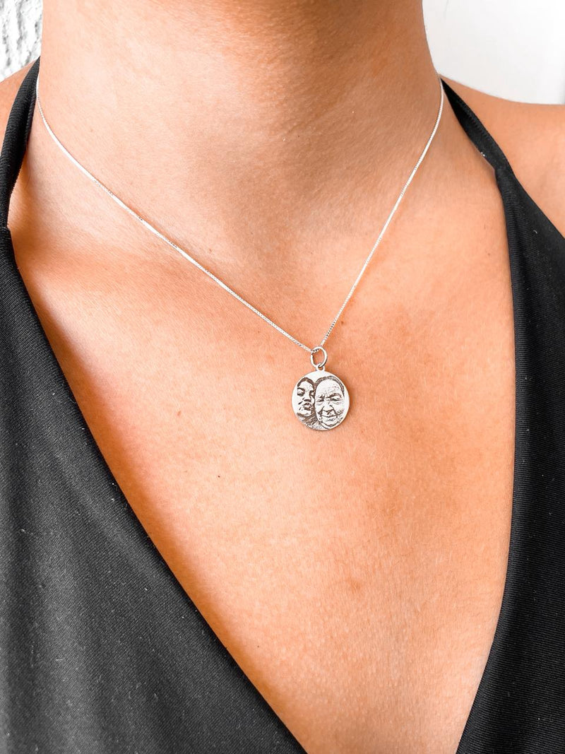 Colar Feminino 40cm + Pingente Personalizado Medalha Fotogravação [Prata 925]